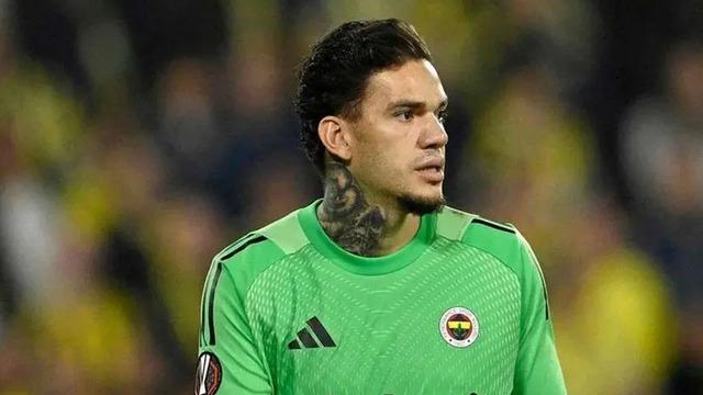 Fenerbahçe'de Ederson'un Geleceği Belli Oluyor: Aziz Yıldırım Karar Verecek