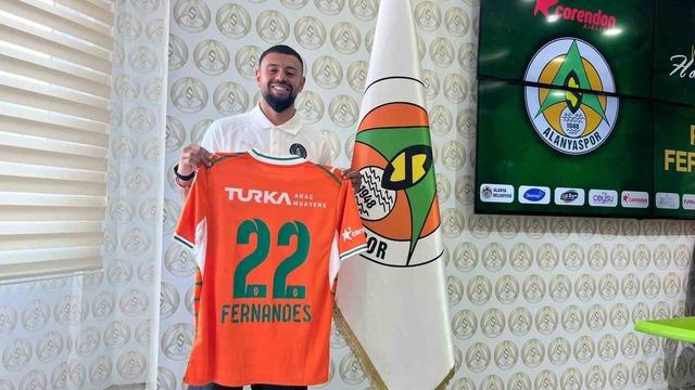 Alanyaspor, AEK'den Paolo Fernandes'i Bir Yıllığına Kiralık Getirdi