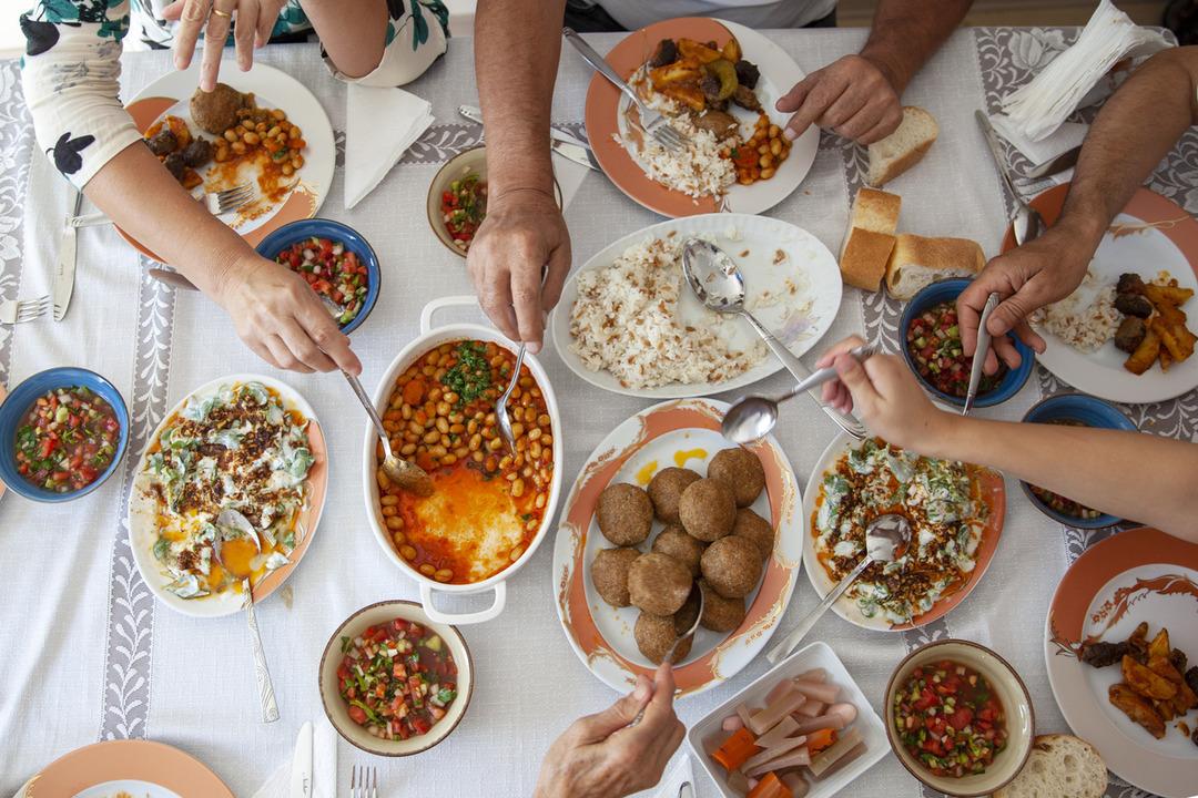 yemek masası table4