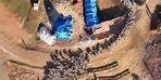 Dron ile birlikte Lamb of Milk anneleriyle toplantı anı görüldü