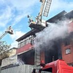 Başakşehir’de plastik fabrikasında yangın çıktı! Çok sayıda ekip müdahale için gönderildi.